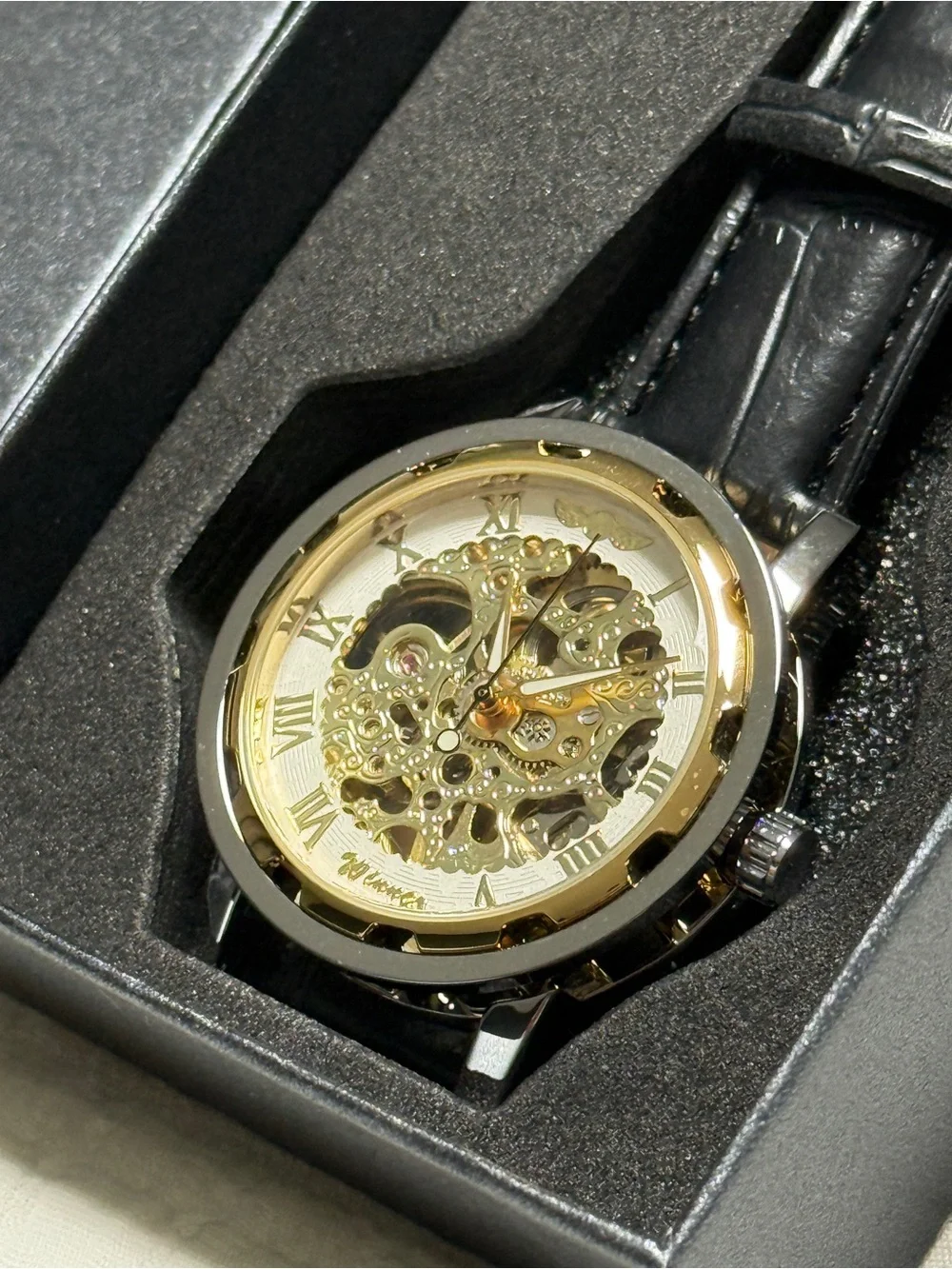 Men's Leather Strap Watch - Black & Brown Options